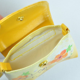 Disney Store Exclusive Pouch Wristlet Bag - Winnie the Pooh Disney Store Exclusive Pouch Wristlet Bag - Winnie the Pooh
