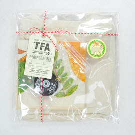 Traveler's Factory Christmas Gift Set 2024 - Sacoche and Bandana Christmas Gift Set